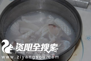 【美食教程】麻辣海鲜锅